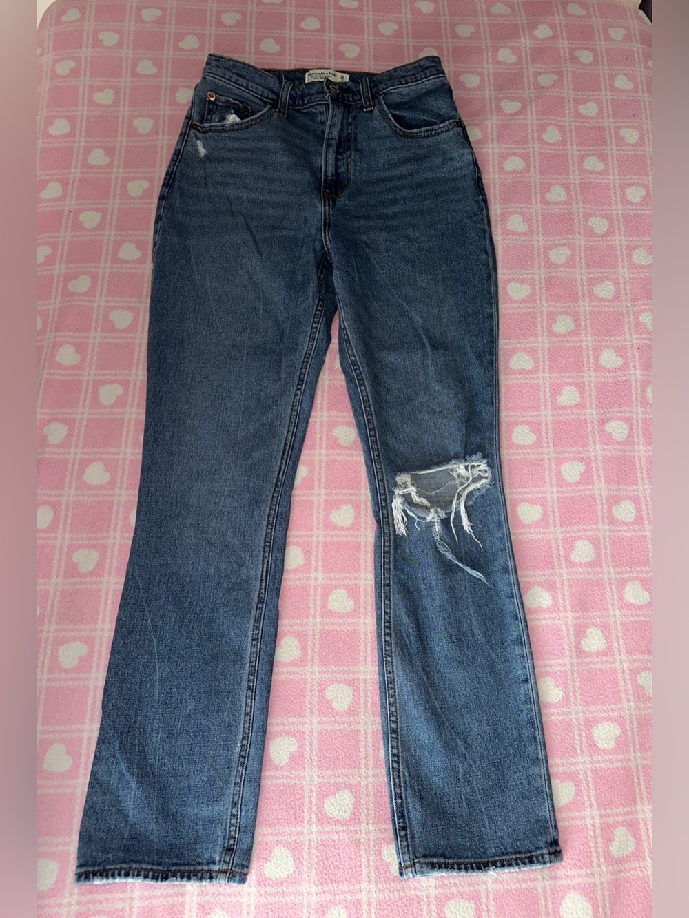 Abercrombie & Fitch Women's Dark Blue Straight-Leg Ripped Jeans